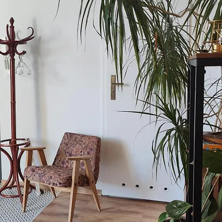 Happy Minds Lodzka Garsoniera