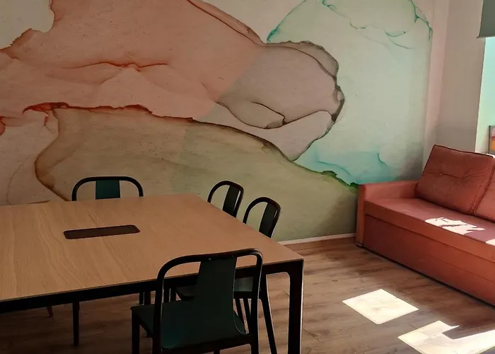 Happy Minds Lodzka Garsoniera *