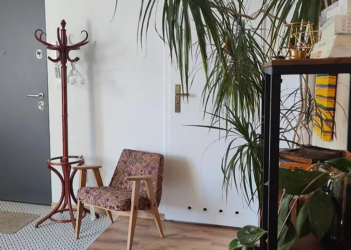 Happy Minds Lodzka Garsoniera